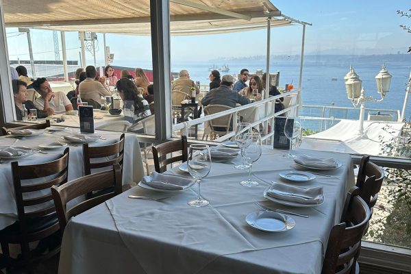 5 .- Restaurante Café Turri
